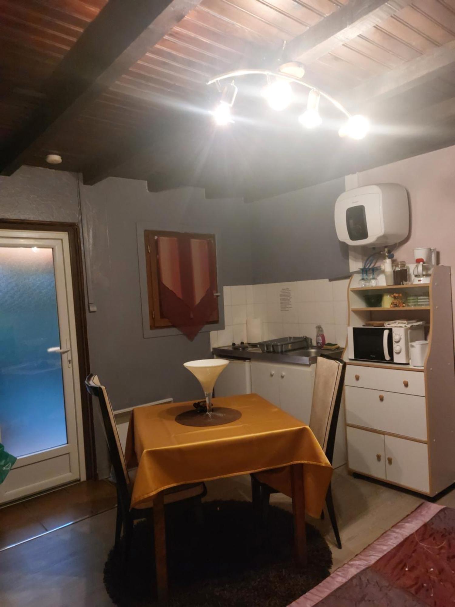 Sci La Mijotiere Fourques-sur-Garonne Exterior foto
